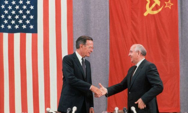 RUSIA Y UCRANIA: LOS VIEJOS MODOS DEL «NUEVO ORDEN».