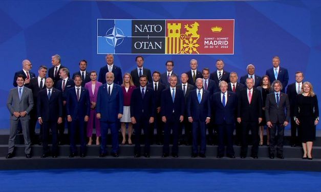 LA OTAN, EUROPA Y CHINA. LA PAZ, EL VERDADERO DESAFÍO DEL NUEVO SIGLO.